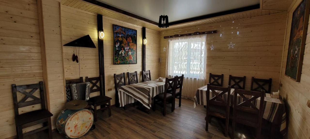Коло Гір Otel Kolochava Dış mekan fotoğraf